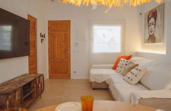 Chalet adosado en Calle Riu Sec, 6, Devesses - Monte Pego, Denia thumbnail 2