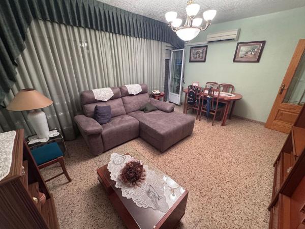 Sale of flat in Piso en Calle Gran Capitán, El Mercado, Villena, Villena
thumbnail 2