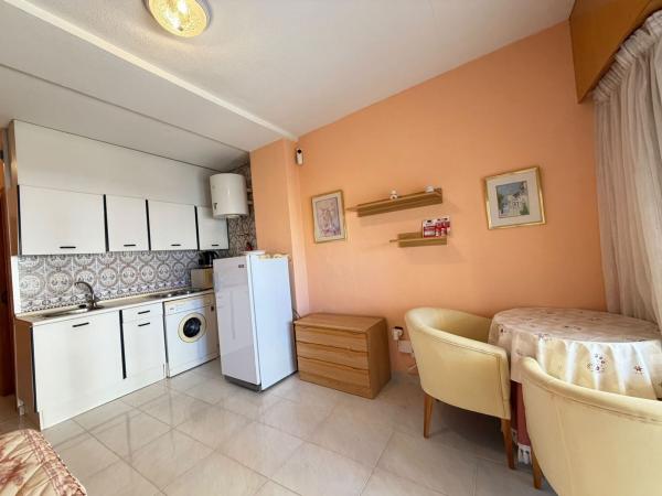 Estudio en venta en Estudio en Calle Paralela Estocolmo, Playa de los Locos, Torrevieja, Torrevieja photo 3