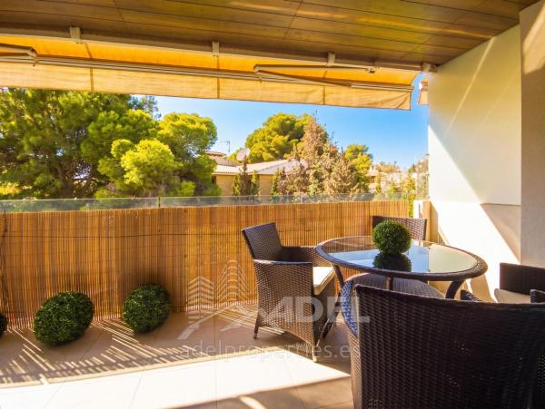 Продажа квартиры на Piso en Calle Jacinto Verdaguer, Dehesa de Campoamor, Orihuela, Ориуэла
photo 1