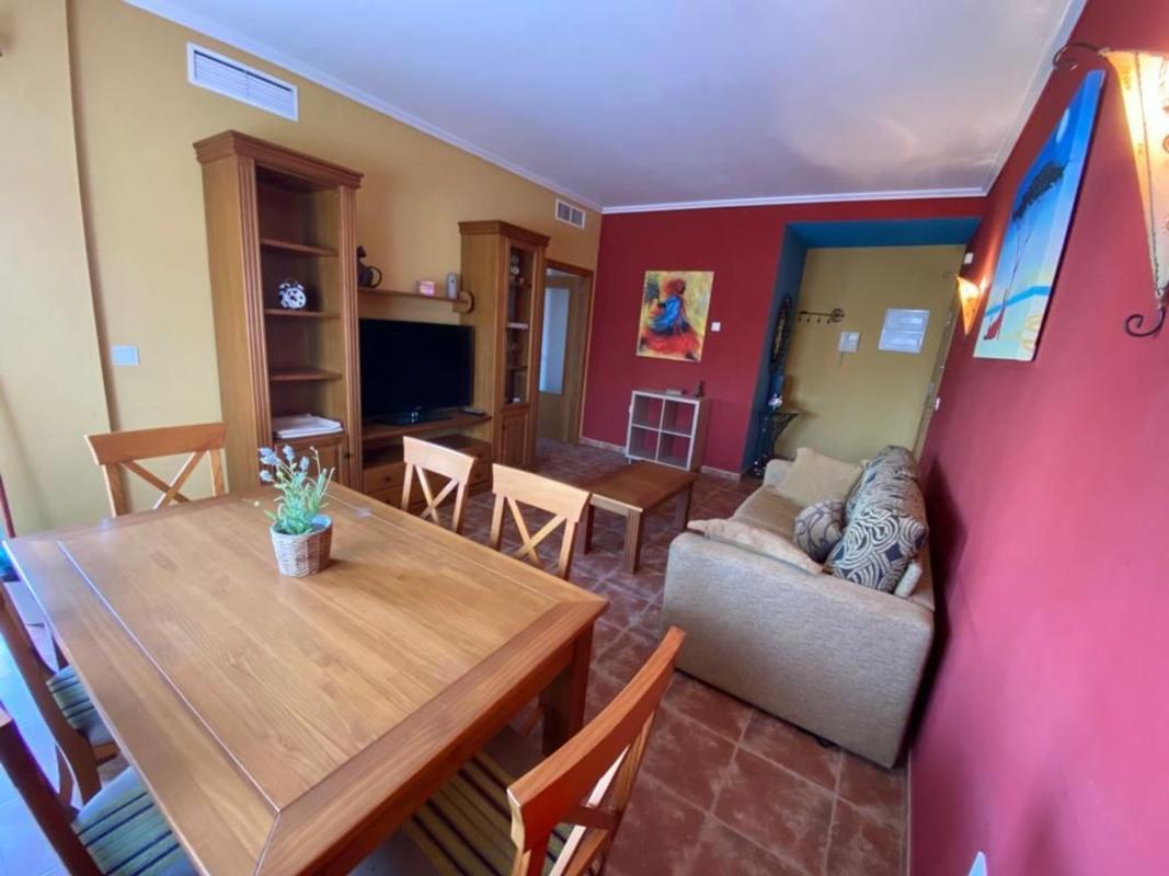 Sprzedaż mieszkania w Piso en Calle Cristóbal Colón, Almoradí, Almoradí
photo 1