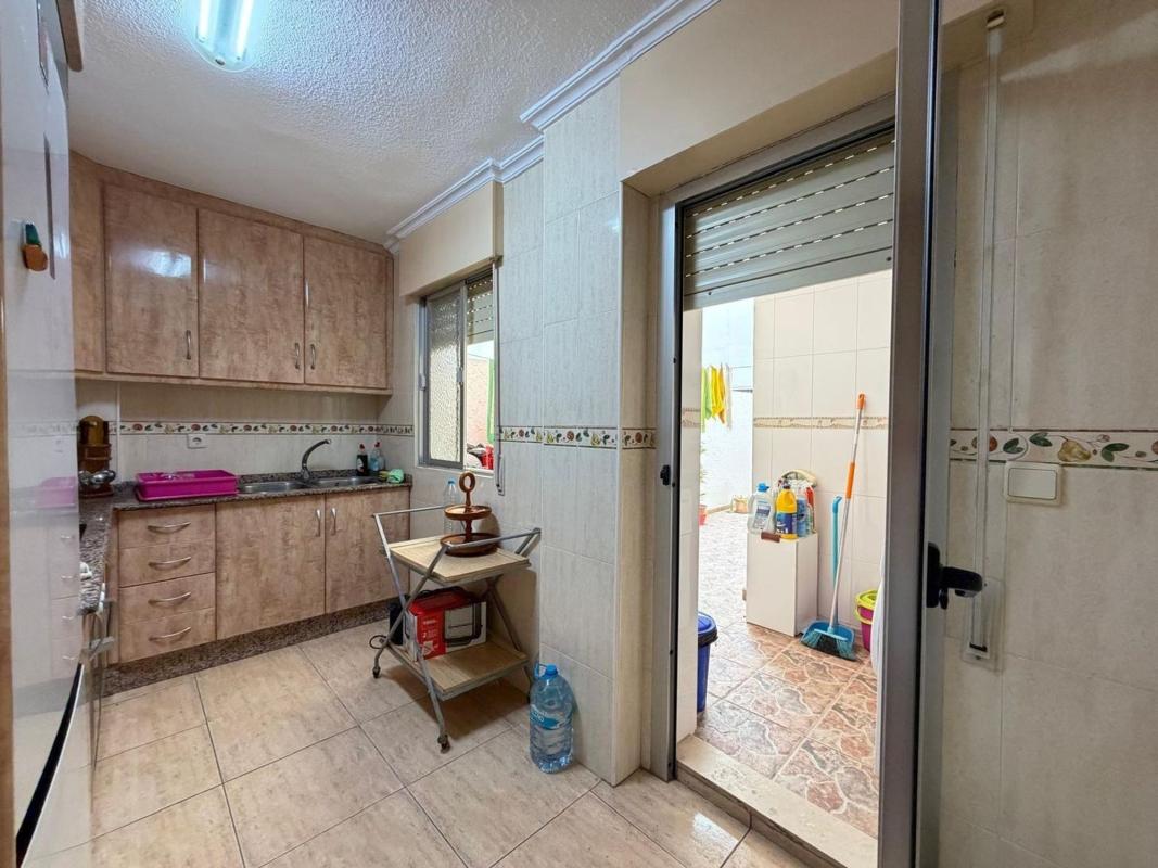 Sale of apartment in Piso en Calle Virgen de la Paloma, Playa del Cura, Torrevieja, Torrevieja
photo 5