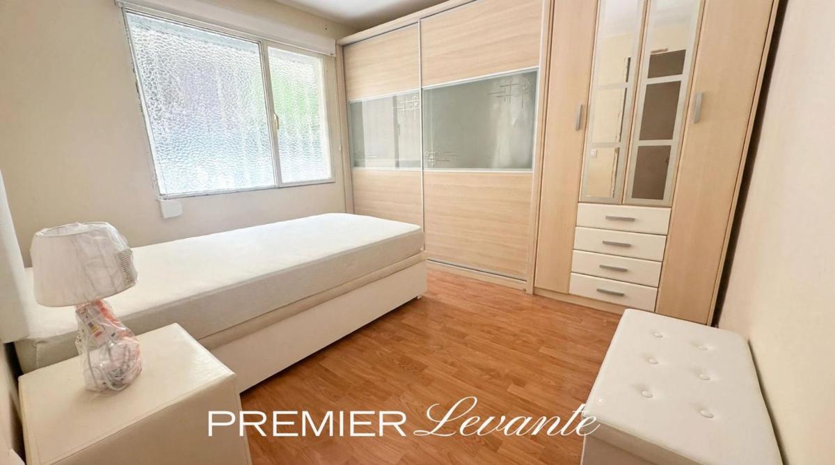 Venta de piso en Piso en Calle Sierra Dorada, Zona Sierra Helada, Benidorm, Benidorm
 photo 5