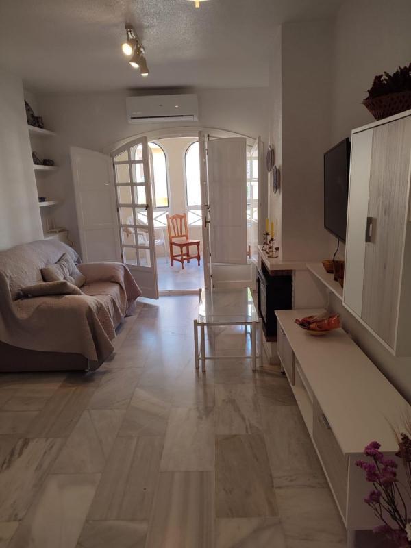 Venta de piso en Piso en Calle Rhabindranath Tagore, 6, Zona los Frutales, Torrevieja, Torrevieja
photo 3