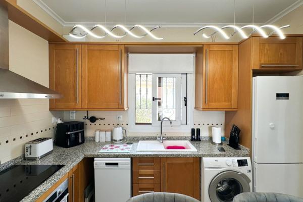 Chalet adosado en Algorfa photo 3