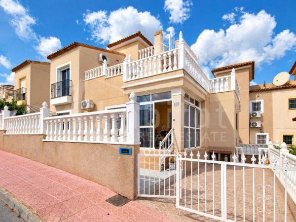 Casa o chalet independiente en Avenida del Tomillos, 7, Algorfa thumbnail 2