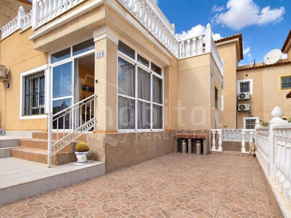 Casa o chalet independiente en Avenida del Tomillos, 7, Algorfa thumbnail 3