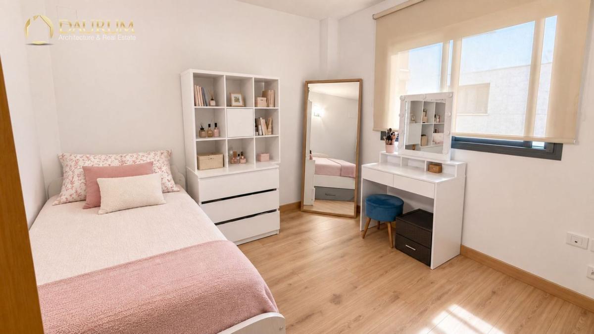 Sale of apartment in Piso en Avenida Unicef, Benisaudet, Alicante / Alacant, Alicante
photo 5