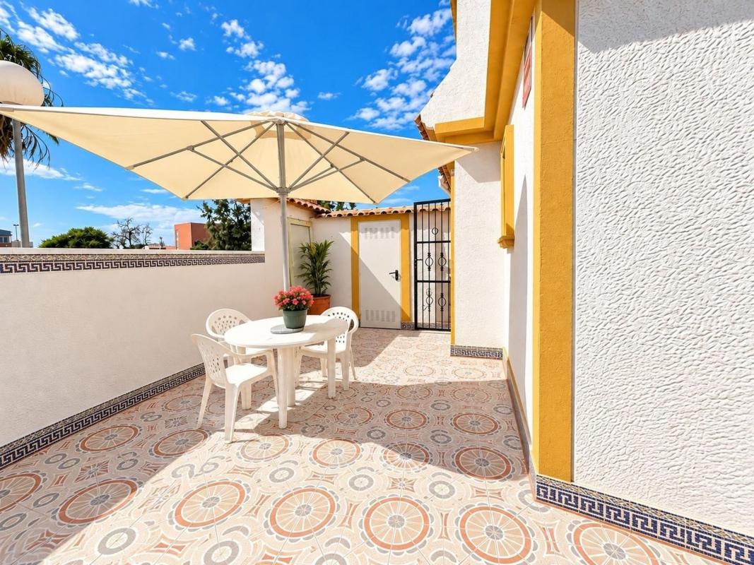 Properties for sale and rent in Spain photo 5