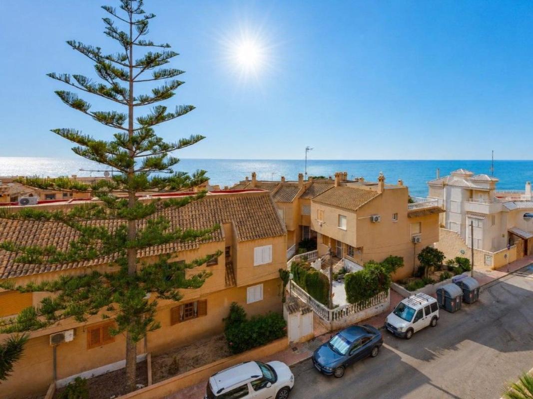 Venta de piso en Piso en Calle Extremadura, Miramar - Torre del Moro, Torrevieja, Torrevieja
 photo 3