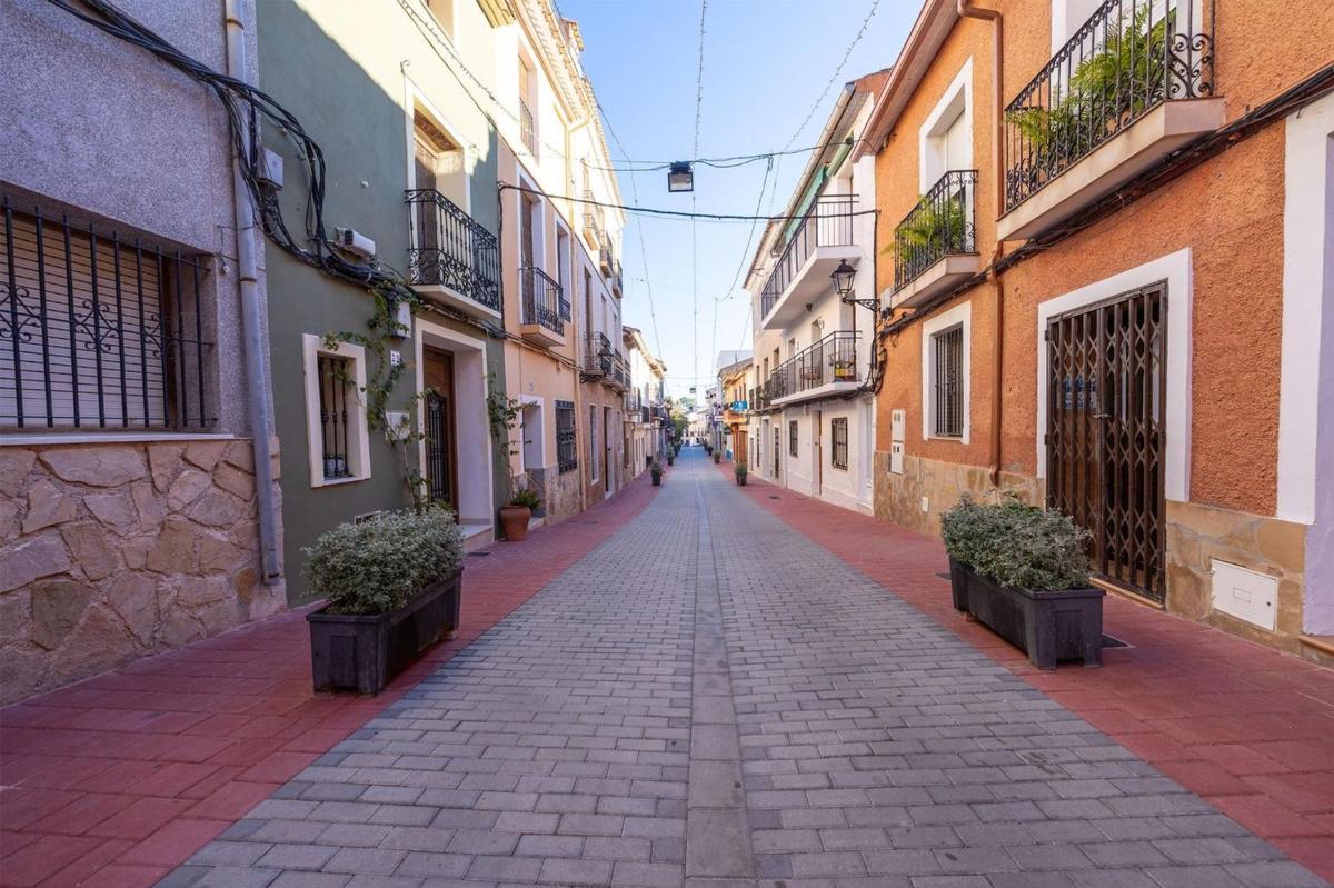 Propiedades en venta y alquiler en España photo 1