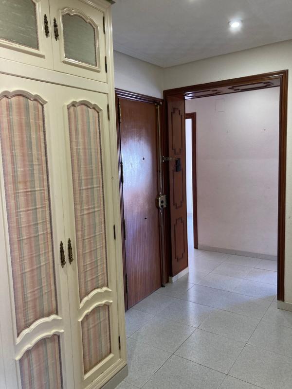 Sprzedaż mieszkania w Piso en Calle de la Palmera, 8, Campello Pueblo, El Campello, El Campello
photo 2