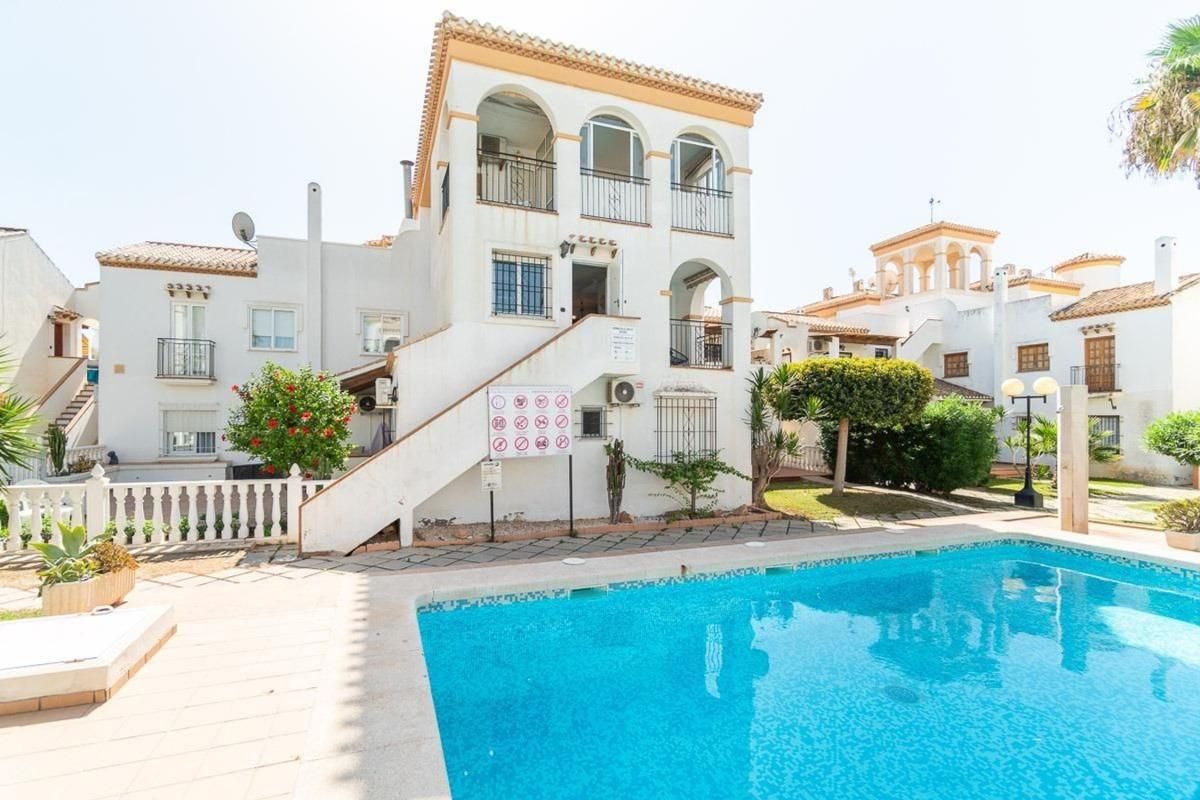 Продажа дуплекса на Dúplex en Plaza Antonio Vicea, 4, Playa Flamenca, Orihuela, Ориуэла photo 1