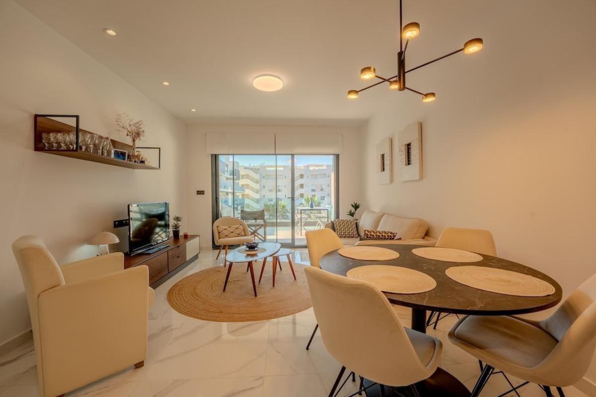 Продажа квартиры на Piso en Urbanizaciones, Guardamar del Segura, Гуардамар-дель-Сегура
photo 5