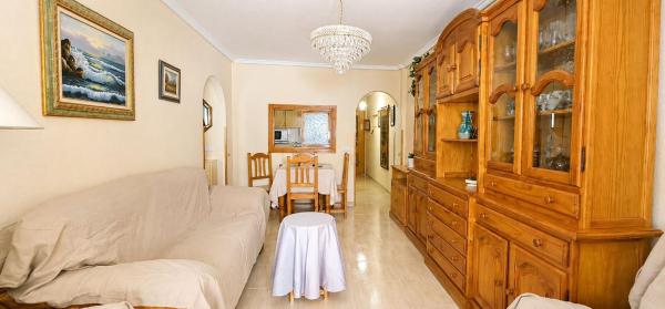 Sale of flat in Piso en Avenida Habaneras - Curva de Palangre, Torrevieja, Torrevieja
thumbnail 3