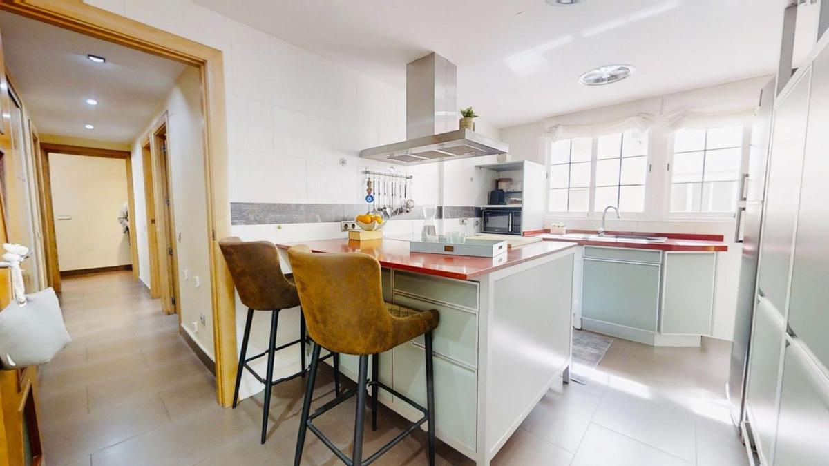 Venta de piso en Piso en Los Europeos, Torrevieja, Torrevieja
photo 4