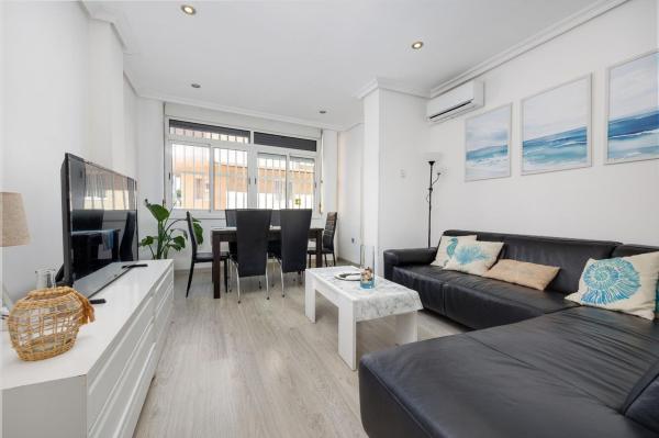 Sale of flat in Piso en Playa de los Locos, Torrevieja, Torrevieja
 photo 4