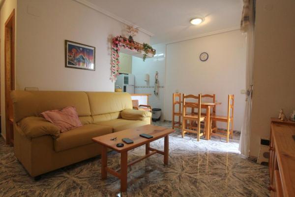Продажа квартиры на Piso en Avenida Habaneras - Curva de Palangre, Torrevieja, Торревьеха
photo 1