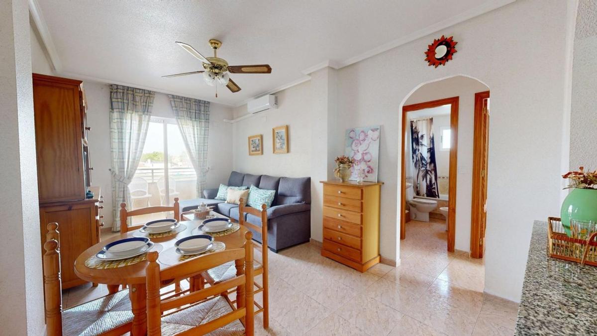 Продажа квартиры на Piso en Nueva Torrevieja, Torrevieja, Торревьеха
photo 1