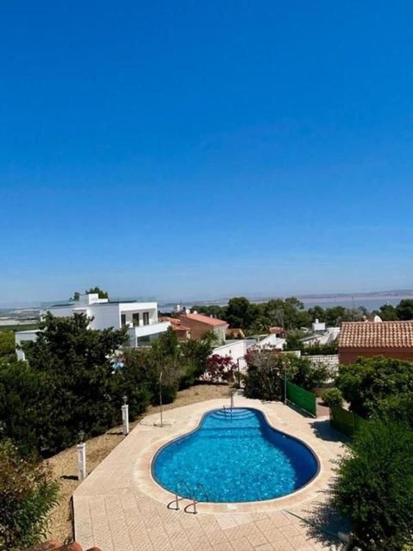 Venta de chalet independiente en Casa o chalet en Los Balcones - Los Altos del Edén, Torrevieja, Torrevieja
photo 3