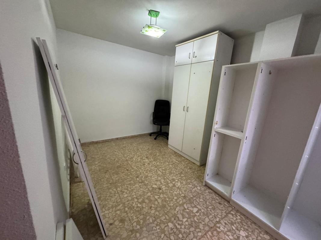 Продажа квартиры на Piso en Calle Comandante Seva, 35, Centro, San Juan de Alicante, Сан-Хуан-де-Аликанте
photo 4