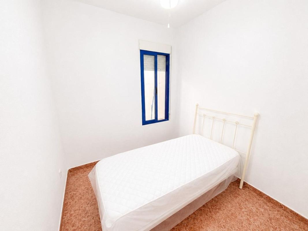 Venta de piso en Piso en Antonio Machado, Torrevieja, Torrevieja
 photo 5