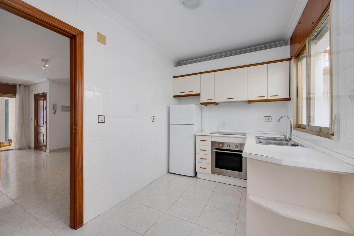 Venta de piso en Piso en El Acequión, Torrevieja, Torrevieja
photo 3