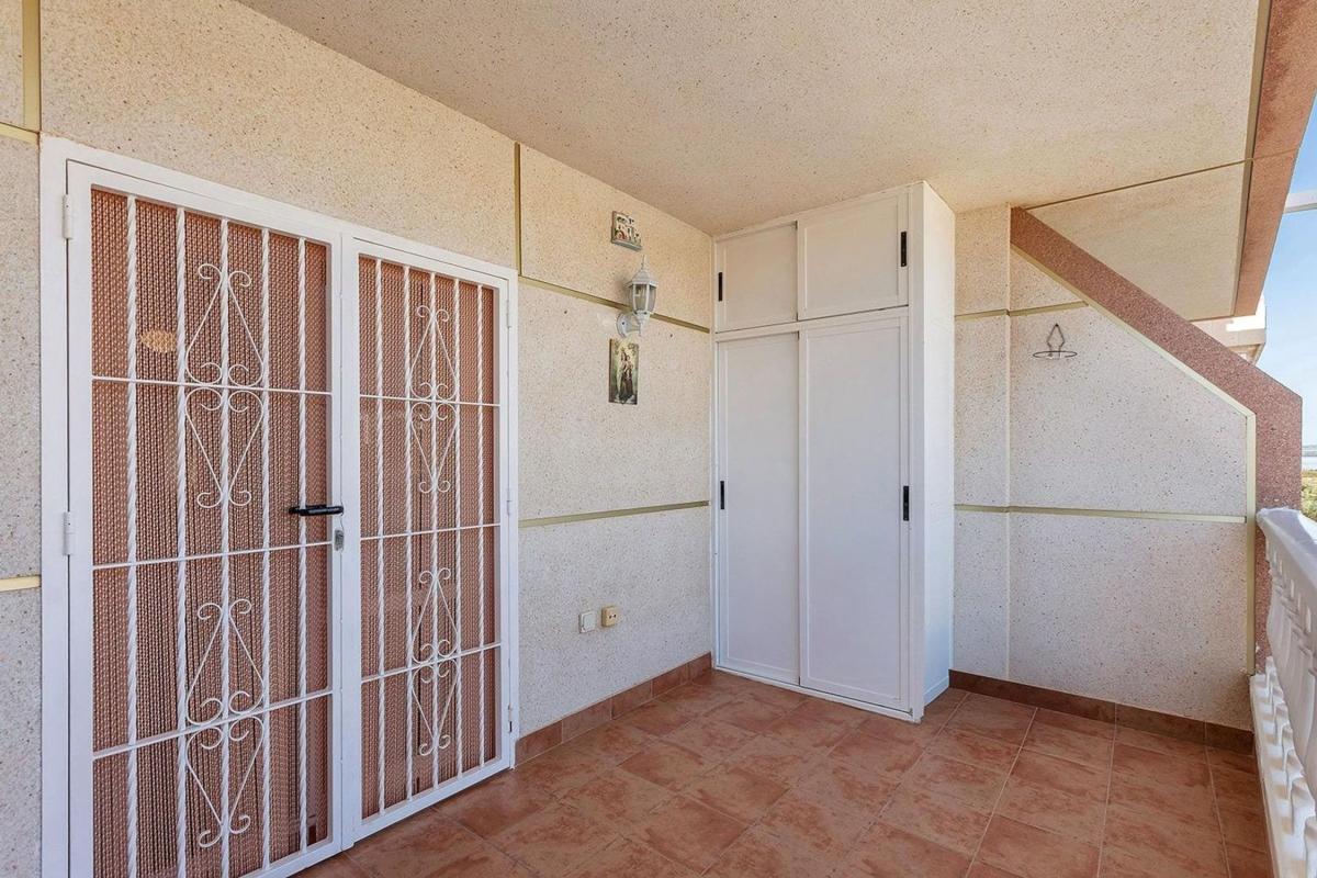 Продажа квартиры на Piso en Gaspar Perrelló, Torrevieja, Торревьеха
photo 5