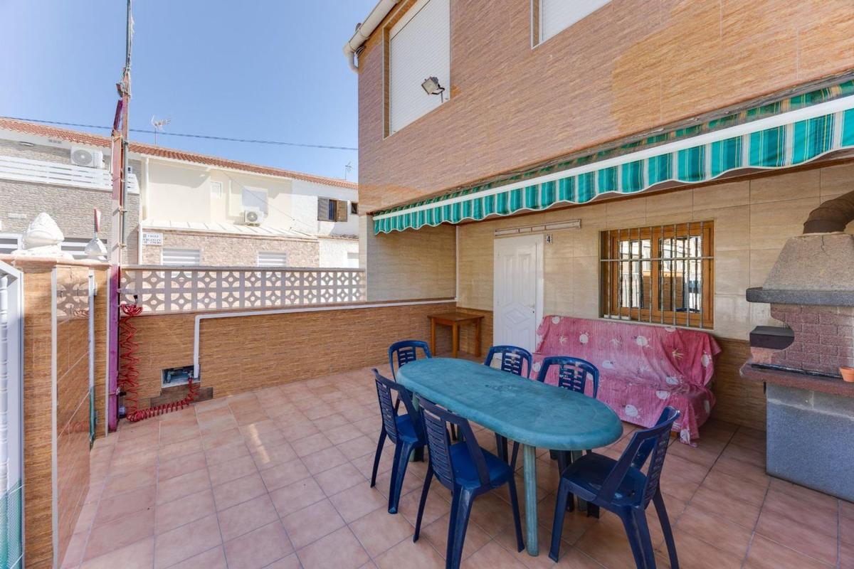 Venta de chalet independiente en Casa o chalet en Playa de los Náufragos, Torrevieja, Torrevieja
photo 3