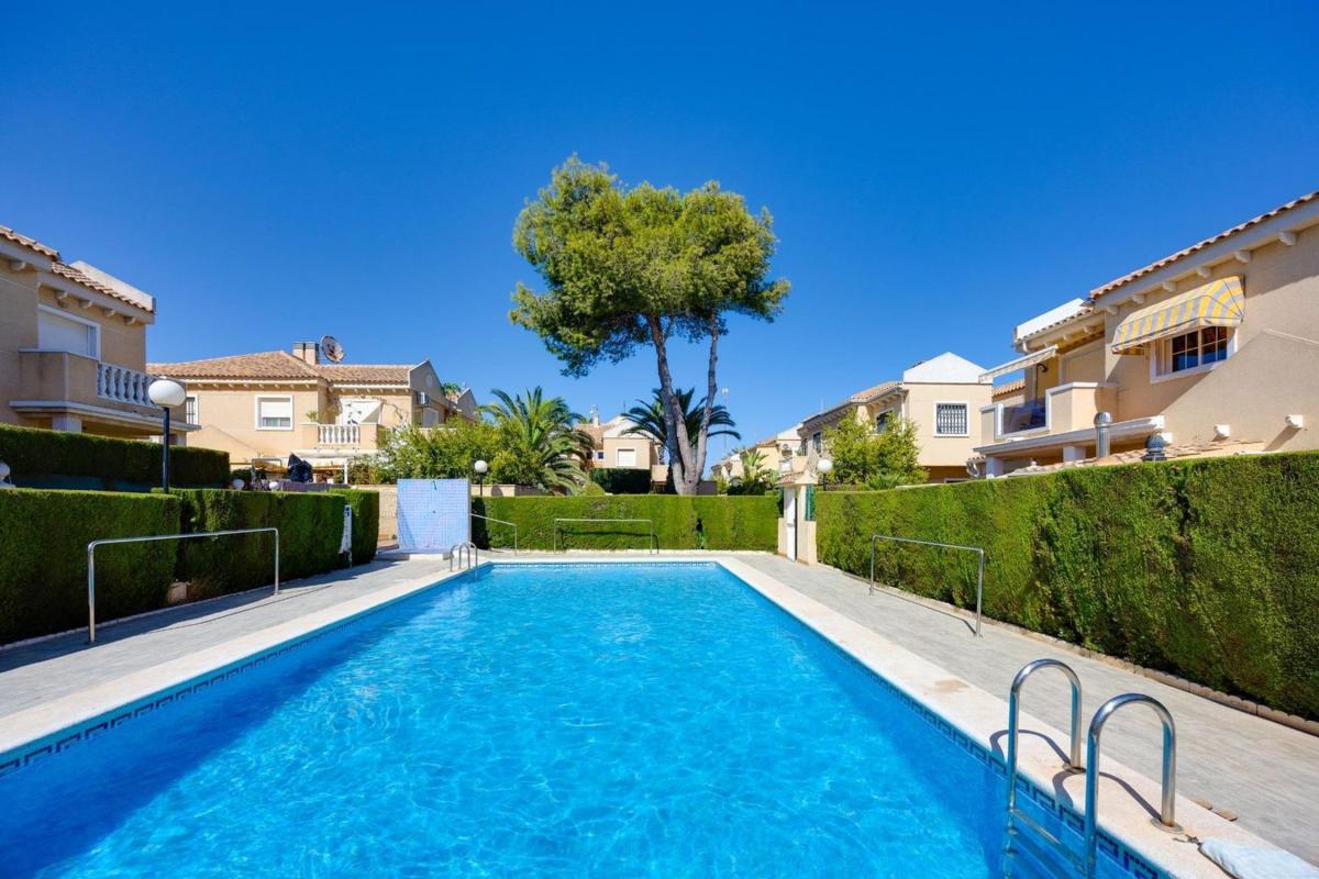 Venta de chalet independiente en Casa o chalet en Aguas Nuevas, Torrevieja, Torrevieja
 photo 5