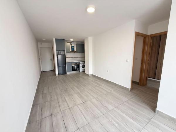 Sale of flat in Piso en Las Piscinas Naturales, Torrevieja, Torrevieja
thumbnail 2