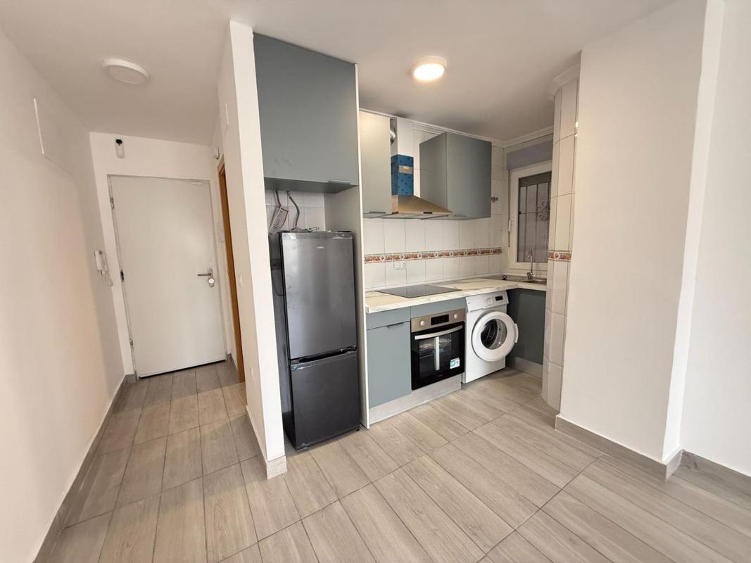 Sale of apartment in Piso en Las Piscinas Naturales, Torrevieja, Torrevieja
photo 5
