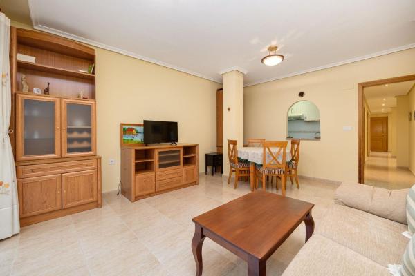 Sale of flat in Piso en Las Piscinas Naturales, Torrevieja, Torrevieja
thumbnail 2