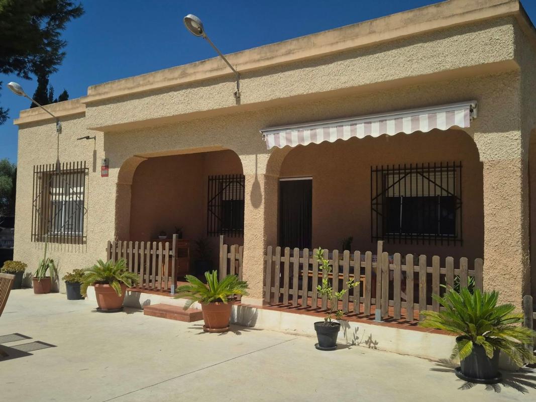 Propiedades en venta y alquiler en España photo 3