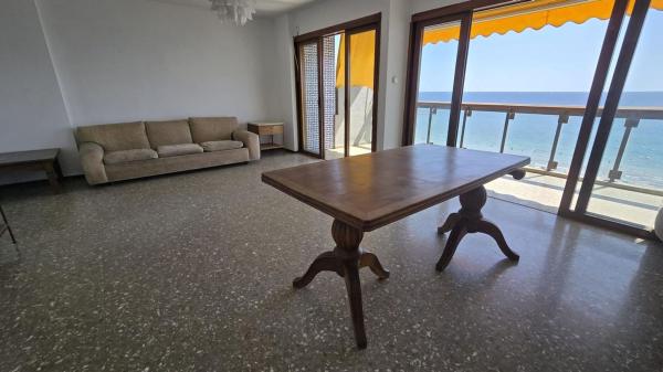 Venta de piso en Piso en Raval Roig-Virgen del Socorro, Alicante / Alacant, Alicante / Alacant
 photo 4
