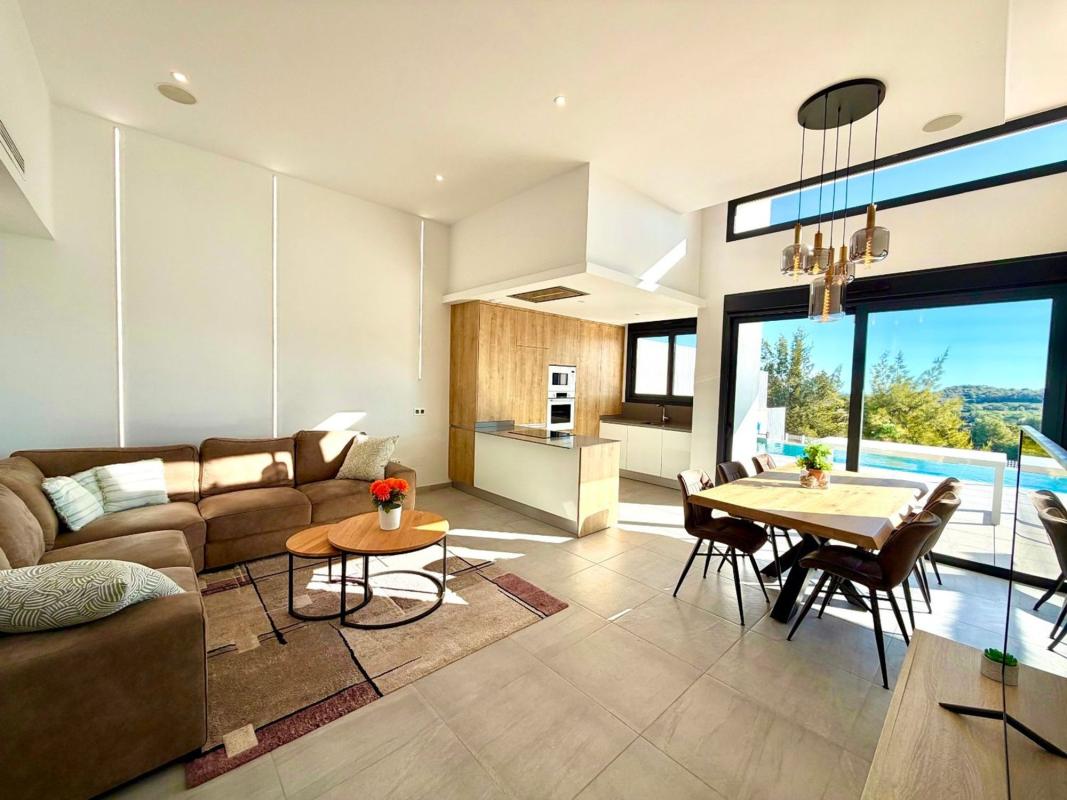 Properties for sale and rent in Spain photo 1