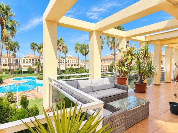 Sprzedaż mieszkania w Piso en Les Bassetes-El Marjal, Denia, Dénia
photo 1