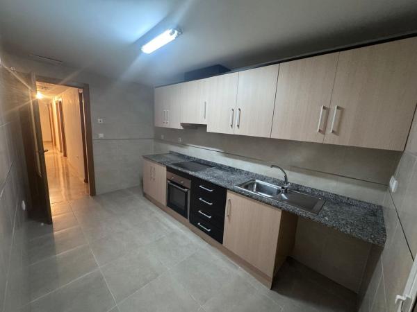 Sprzedaż mieszkania w Piso en Pelayo, 29, Centro, San Vicente del Raspeig, San Vicente del Raspeig
 photo 4