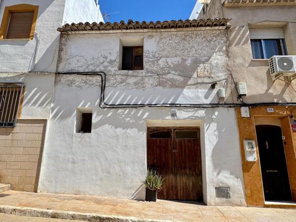 Casa de pueblo en Calle Biar s/n, Castalla photo 4