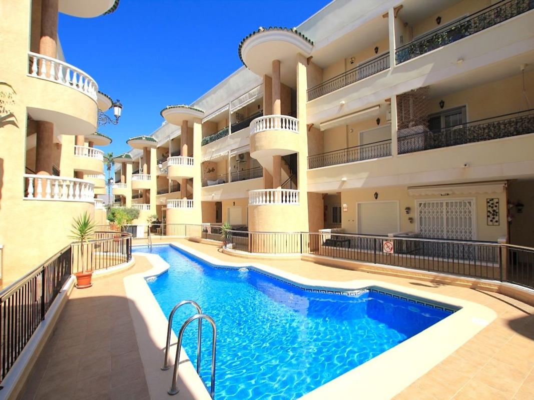 Sprzedaż poddasza w Ático en Calle Reina Sofia, Jacarilla, Jacarilla photo 1