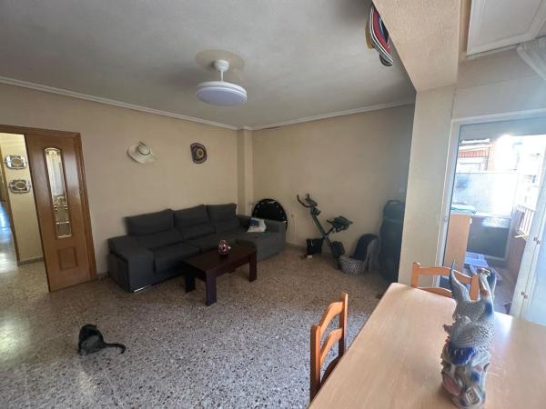 Sale of flat in Piso en Calle de Gil Osorio, El Carril - Paseo de Chapi, Villena, Villena
thumbnail 2