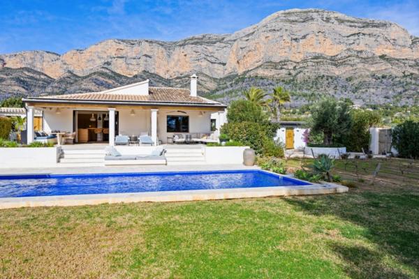 Casa o chalet independiente en Calle Fènix, Montgó - Ermita, Jávea/Xàbia photo 1