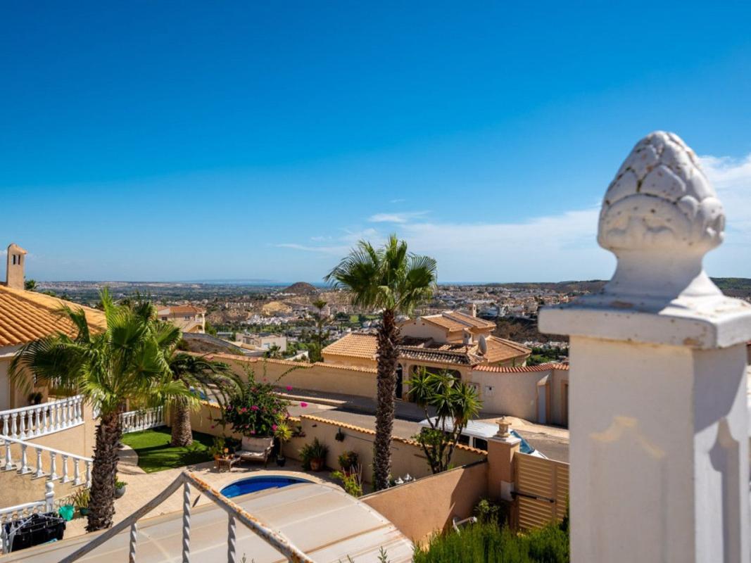 Properties for sale and rent in Spain photo 5