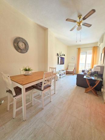 Продажа квартиры на Piso en Calle Luis Rivera, 104, Zona Pueblo, Guardamar del Segura, Гуардамар-дель-Сегура
thumbnail 2