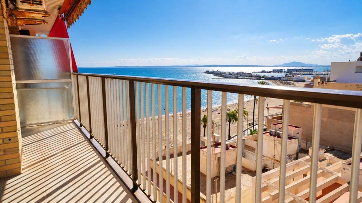 Sale of apartment in Piso en Avenida Gonzalez Vicen, Playa Levante, Santa Pola, Santa Pola
photo 2