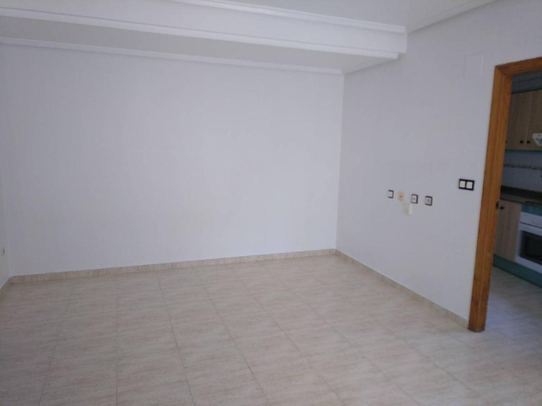 Venta de piso en Piso en Patricio Zammit, Antonio Machado, Torrevieja, Torrevieja
photo 5