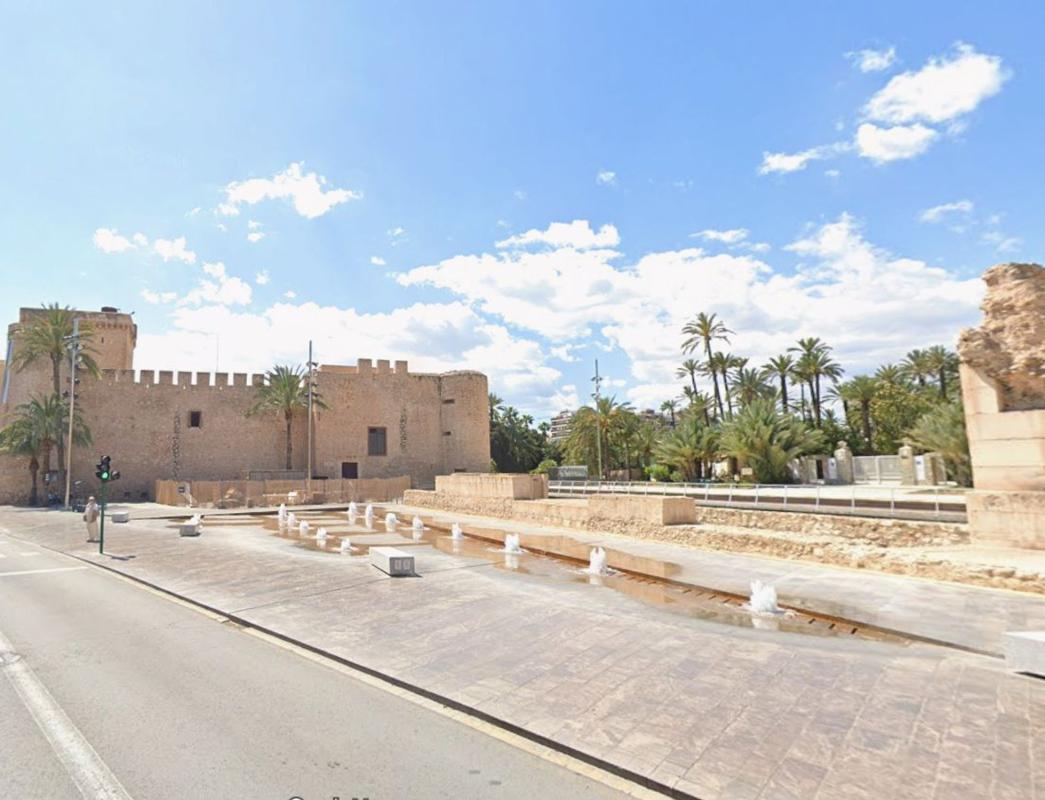 Venta de piso en Piso en Calle Vicente Blasco Ibáñez, Pont Nou-Corazón de Jesús, Elche / Elx, Elche / Elx
photo 1