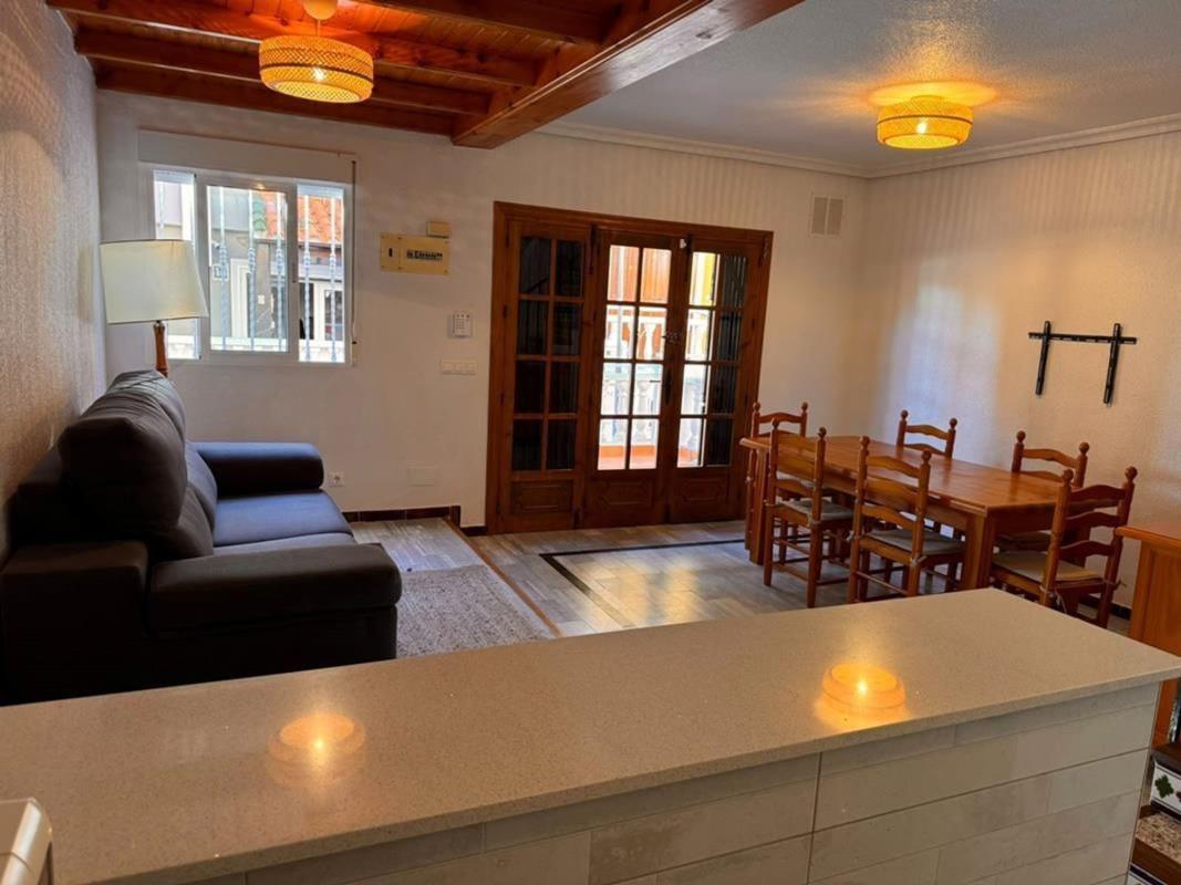 Properties for sale and rent in Spain photo 3