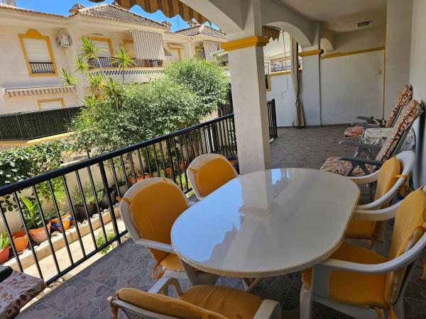 Chalet adosado en Avenida Zaragoza, 4, Gran Playa, Santa Pola photo 1