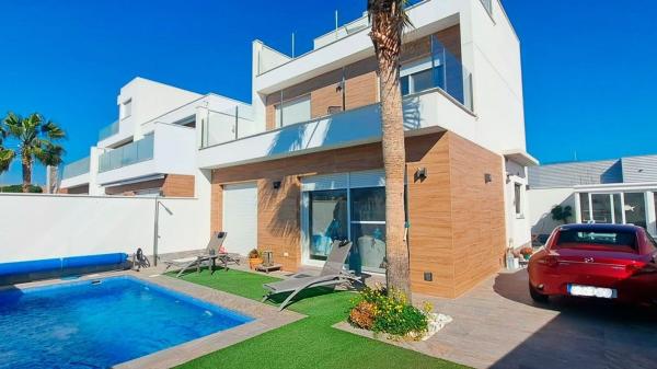 Casa o chalet independiente en Zona Pueblo, Pilar de la Horadada photo 1